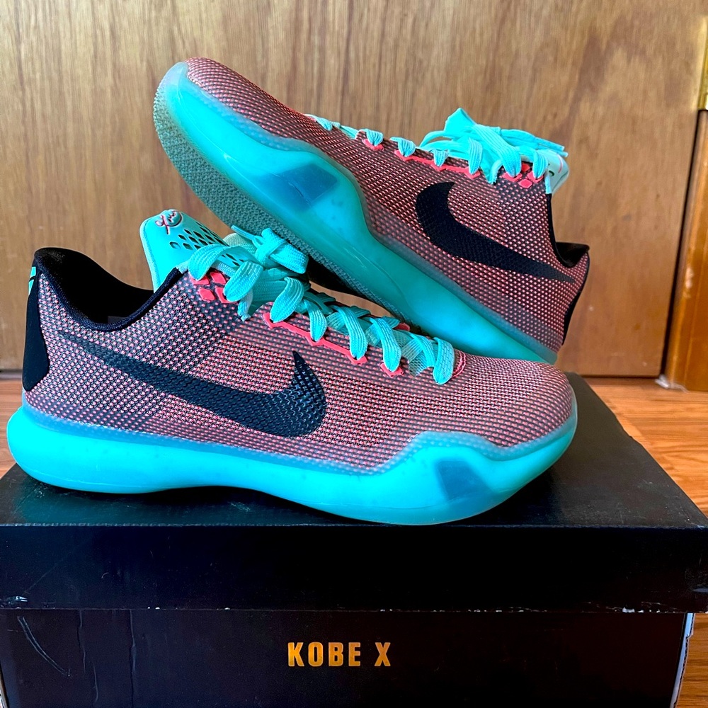 Kobe X Easter GS